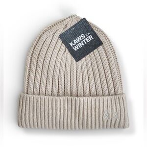 KAWS beanie Uniqlo heattech off white hat unisex new